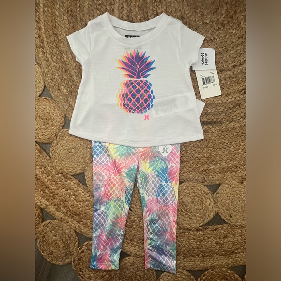 Hurley Outfit - Picture 3 of 4